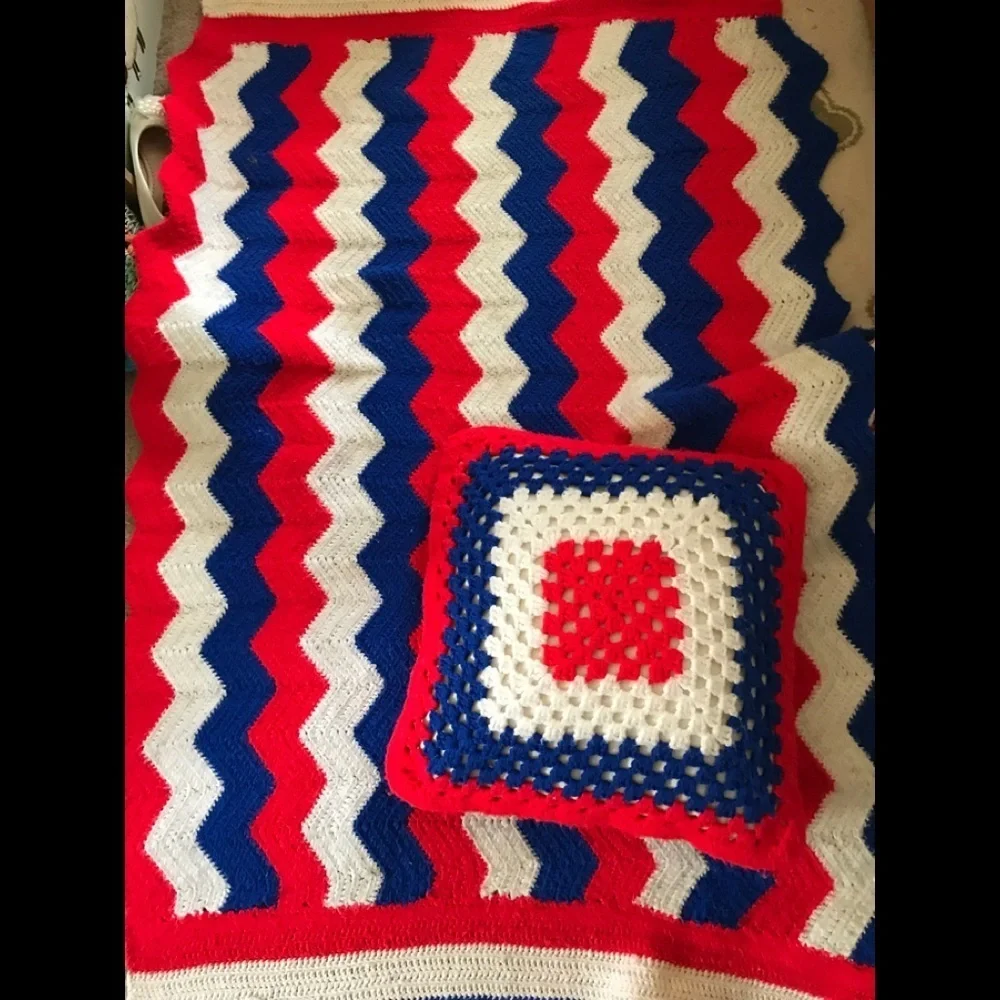 Rare Vintage 1960’s Handmade Blanket & Pillow